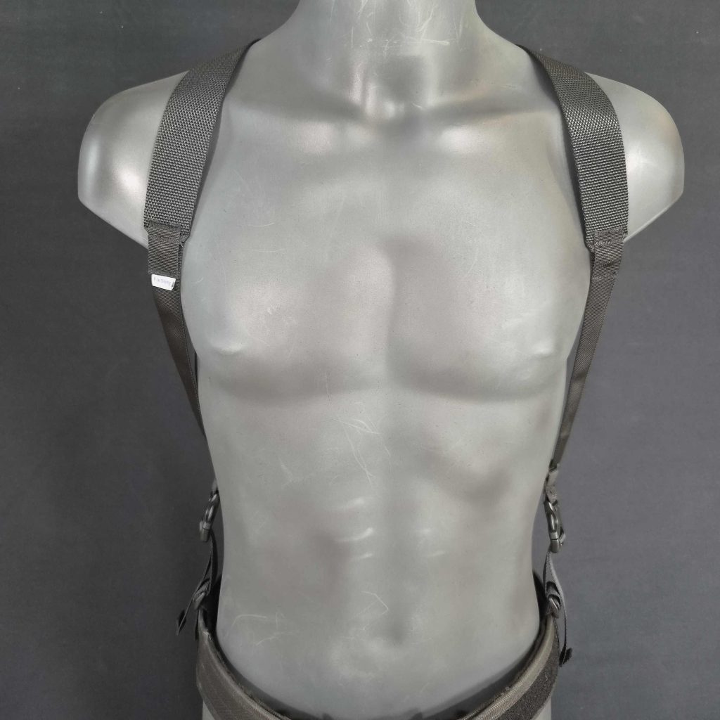 S Harness for carrying duty belt